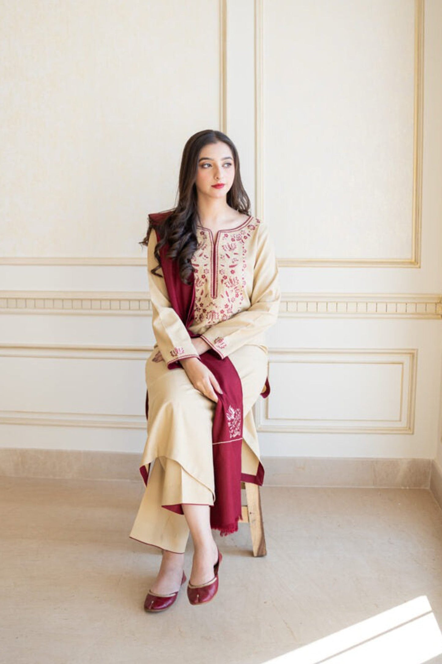 HL614-Winter 3PC Dhanak suit with Embroidered Shawll