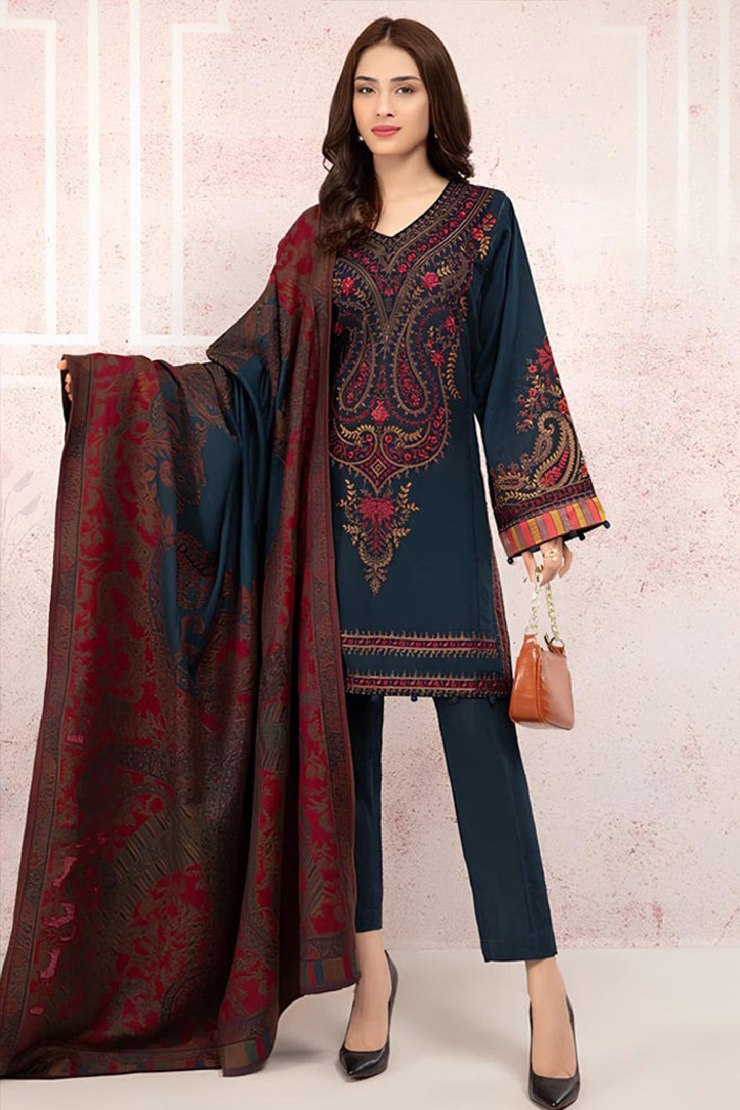 HL582-Winter 3PC Khaddar Embroidered Suit with Printed Wool Shawll