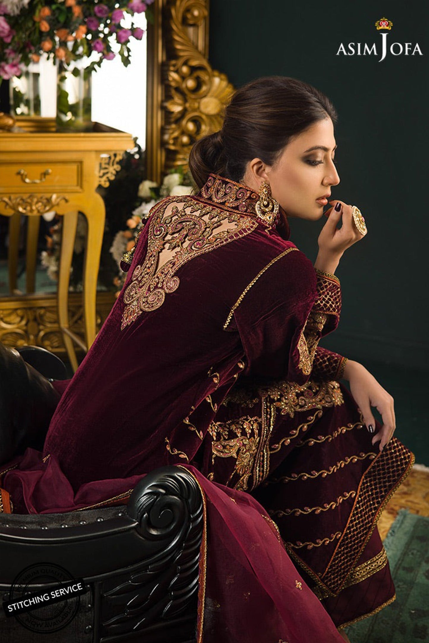 HL1113-Winter Embroidered Velvet Dress With Organza embroidered Dupatta