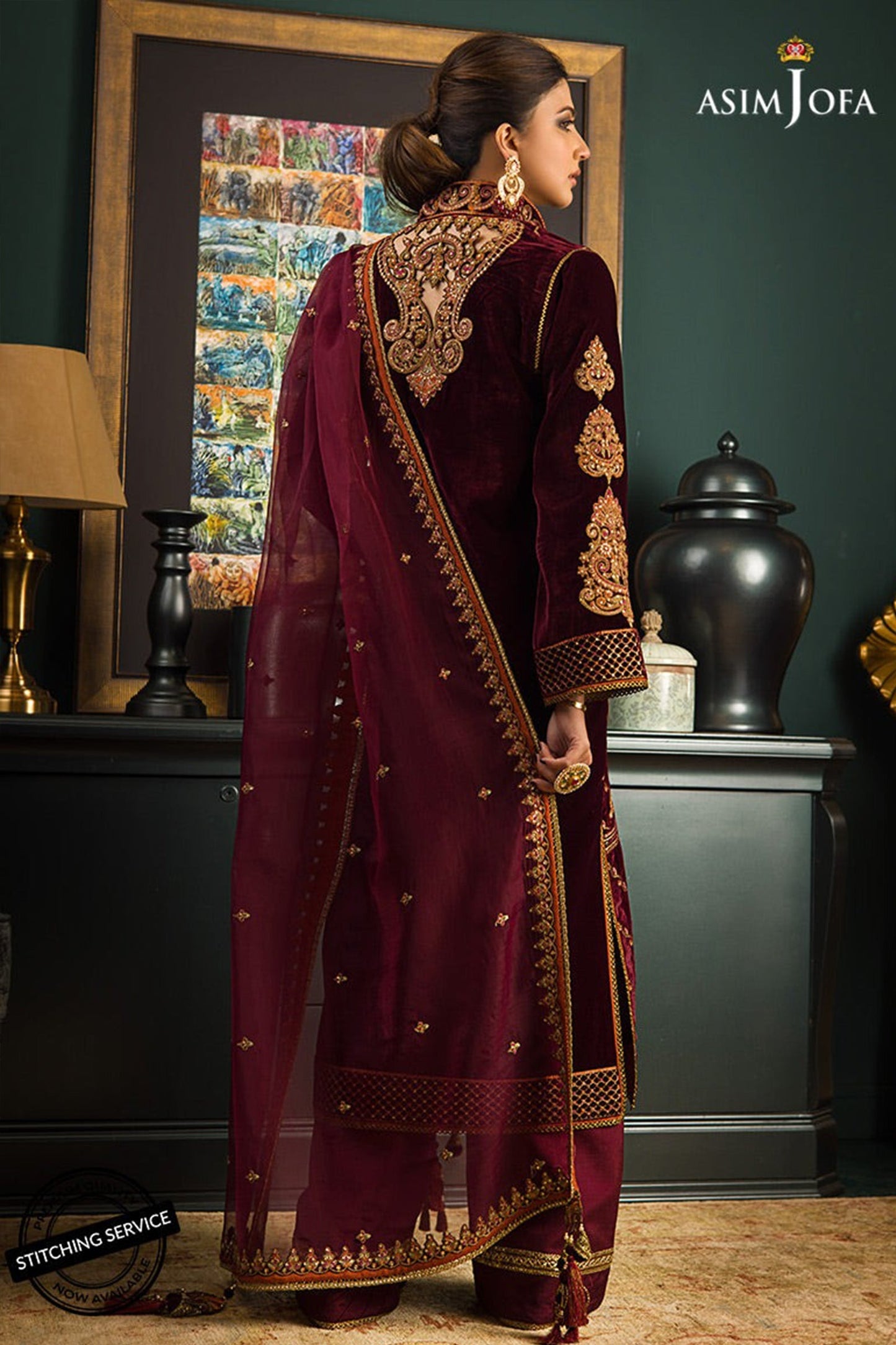 HL1113-Winter Embroidered Velvet Dress With Organza embroidered Dupatta