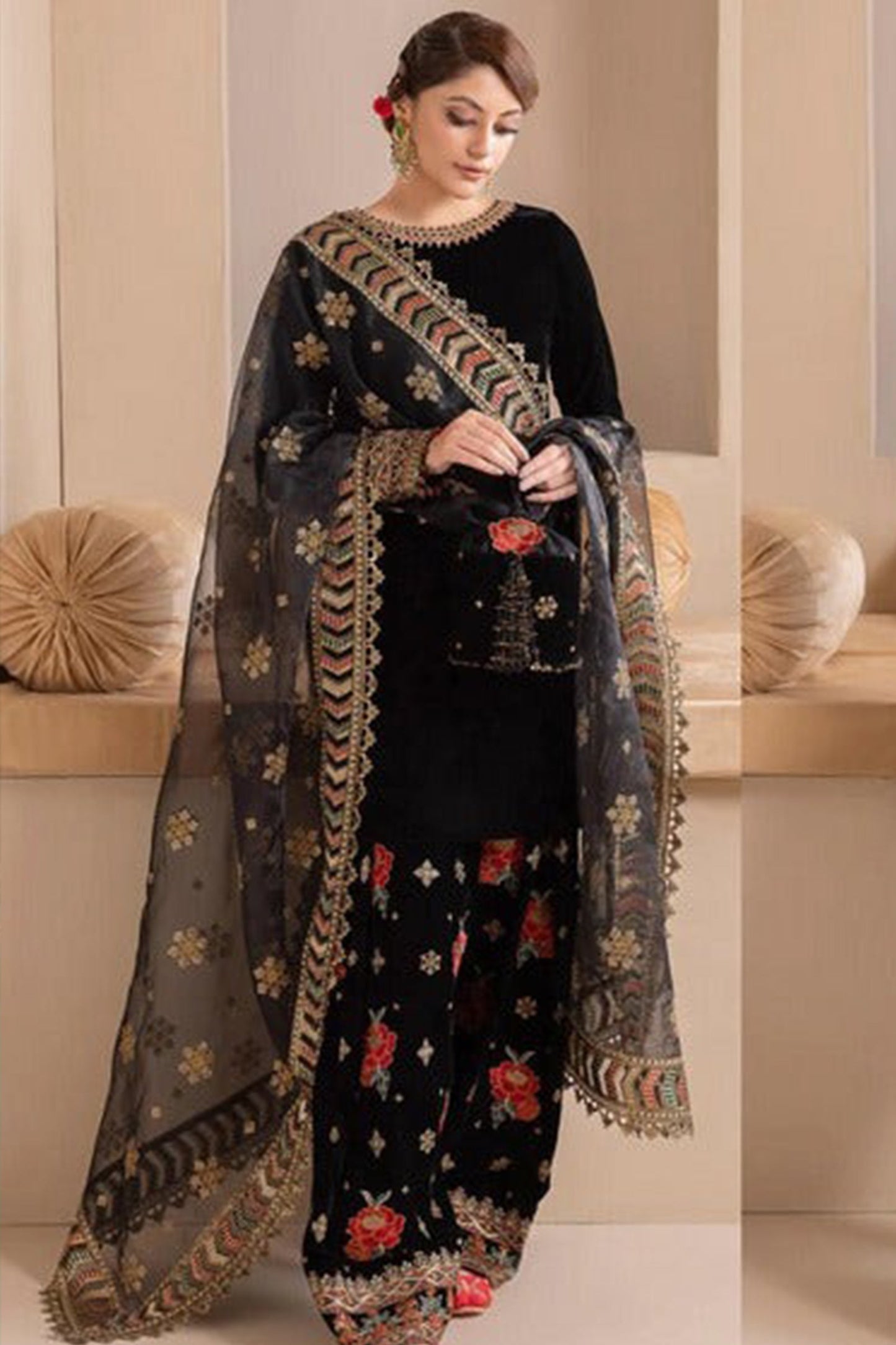 HL577 Embroidered Winter Velvet Dress With Organza embroidered Dupatta
