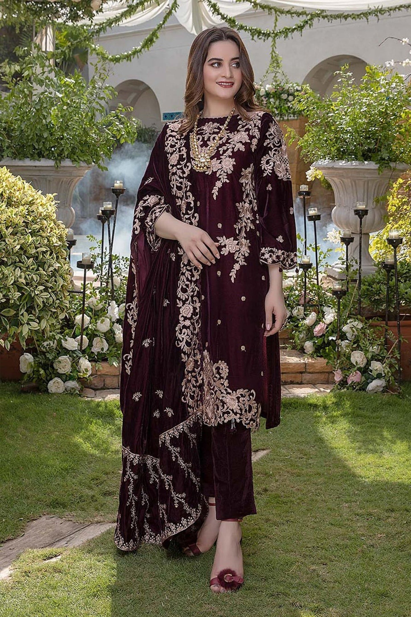 HL401-WINTER Embroidered Velvet Three piece With Velvet Shawl Winter Collection