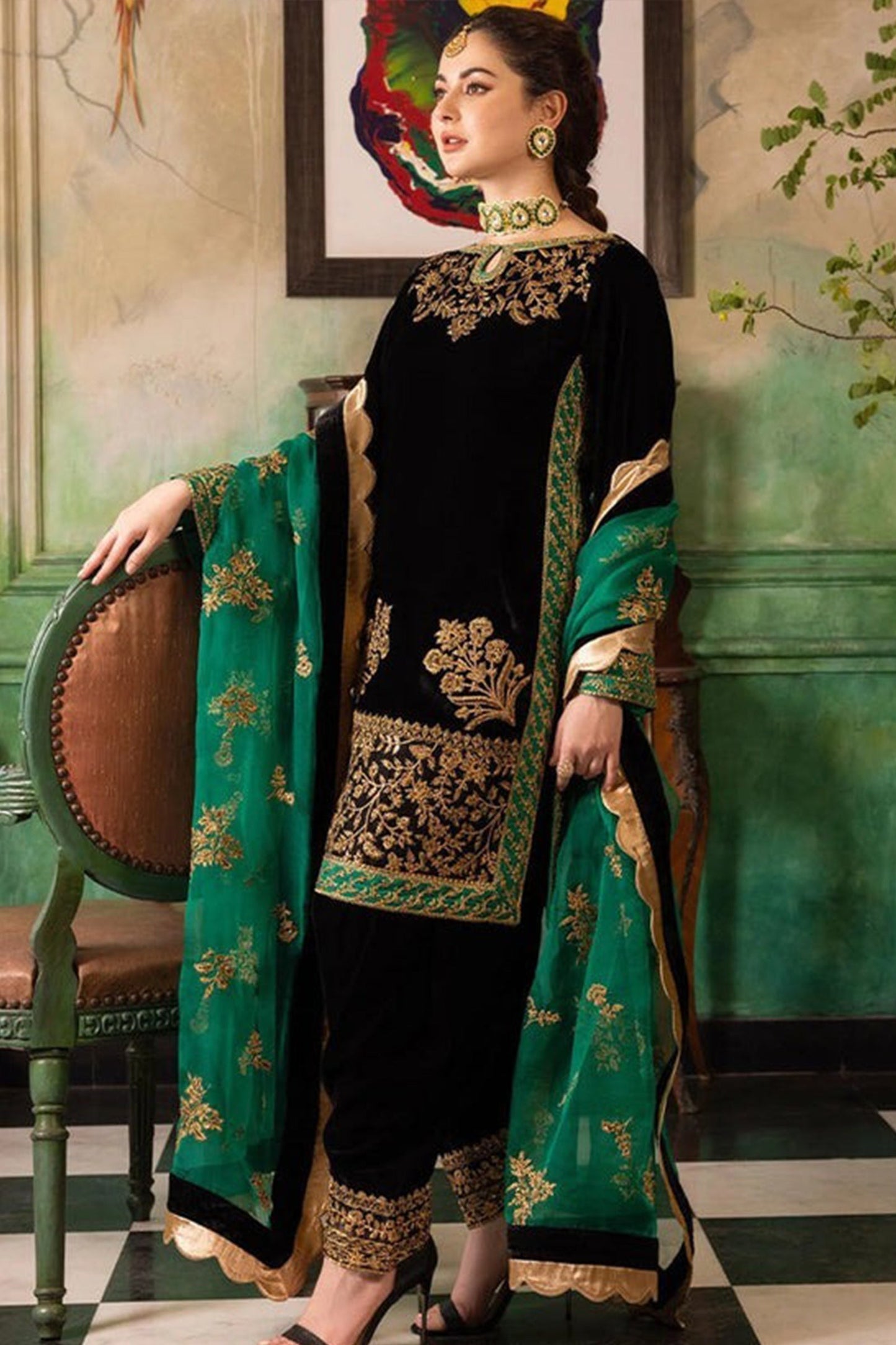 HL551-Velvet Winter Embroidered 3 Piece Dress With Organza embroidered Dupatta