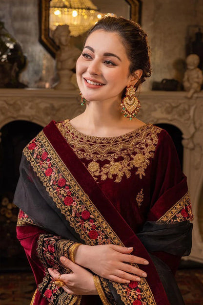 HL556-Velvet Winter Embroidered 3 Piece Dress With Organza Embroidered Dupatta