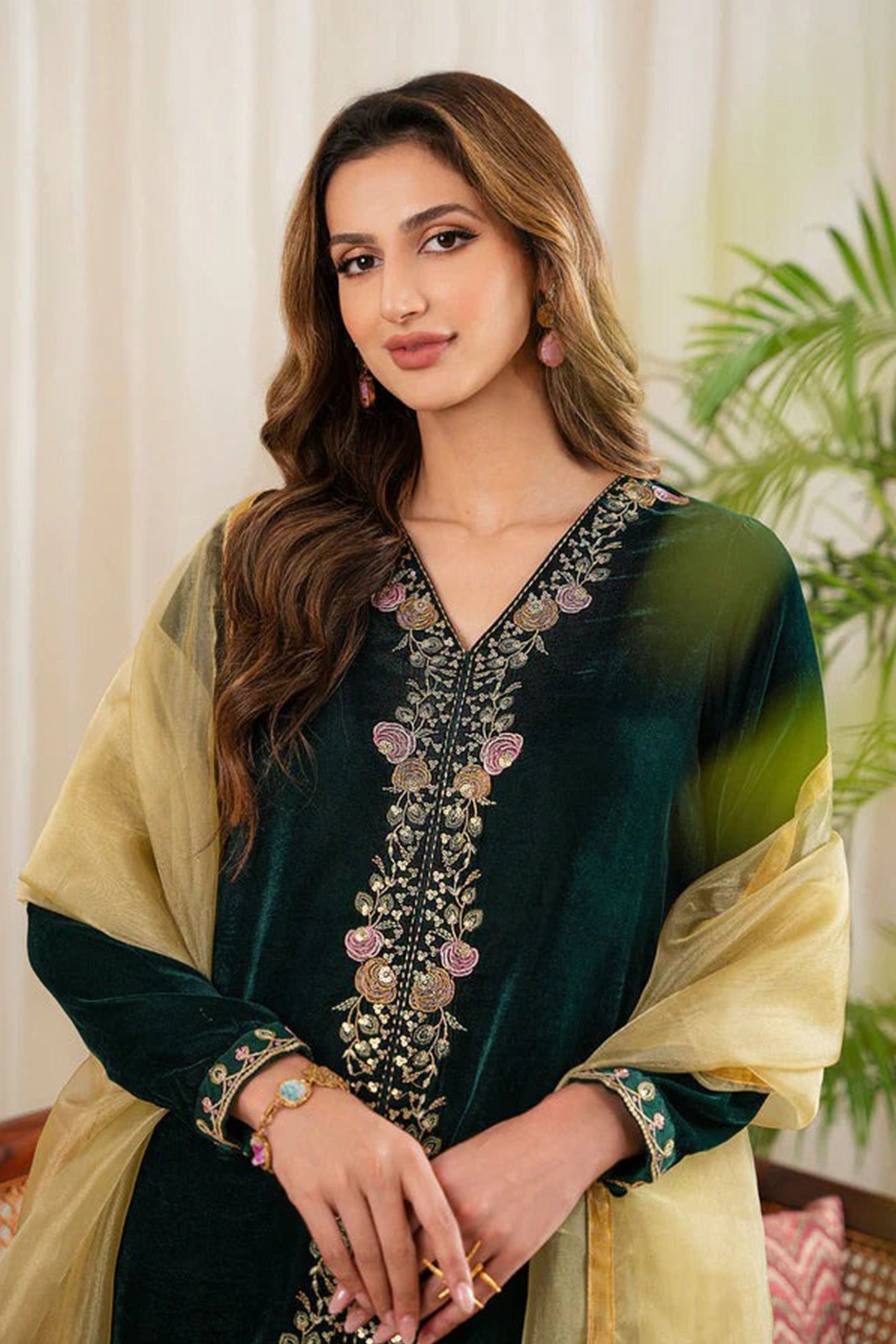 HL630-Winter Velvet Embroidered Dress With Organza Embroidered Dupatta