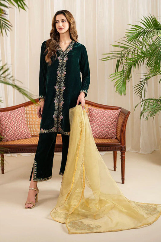 HL630-Winter Velvet Embroidered Dress With Organza Embroidered Dupatta