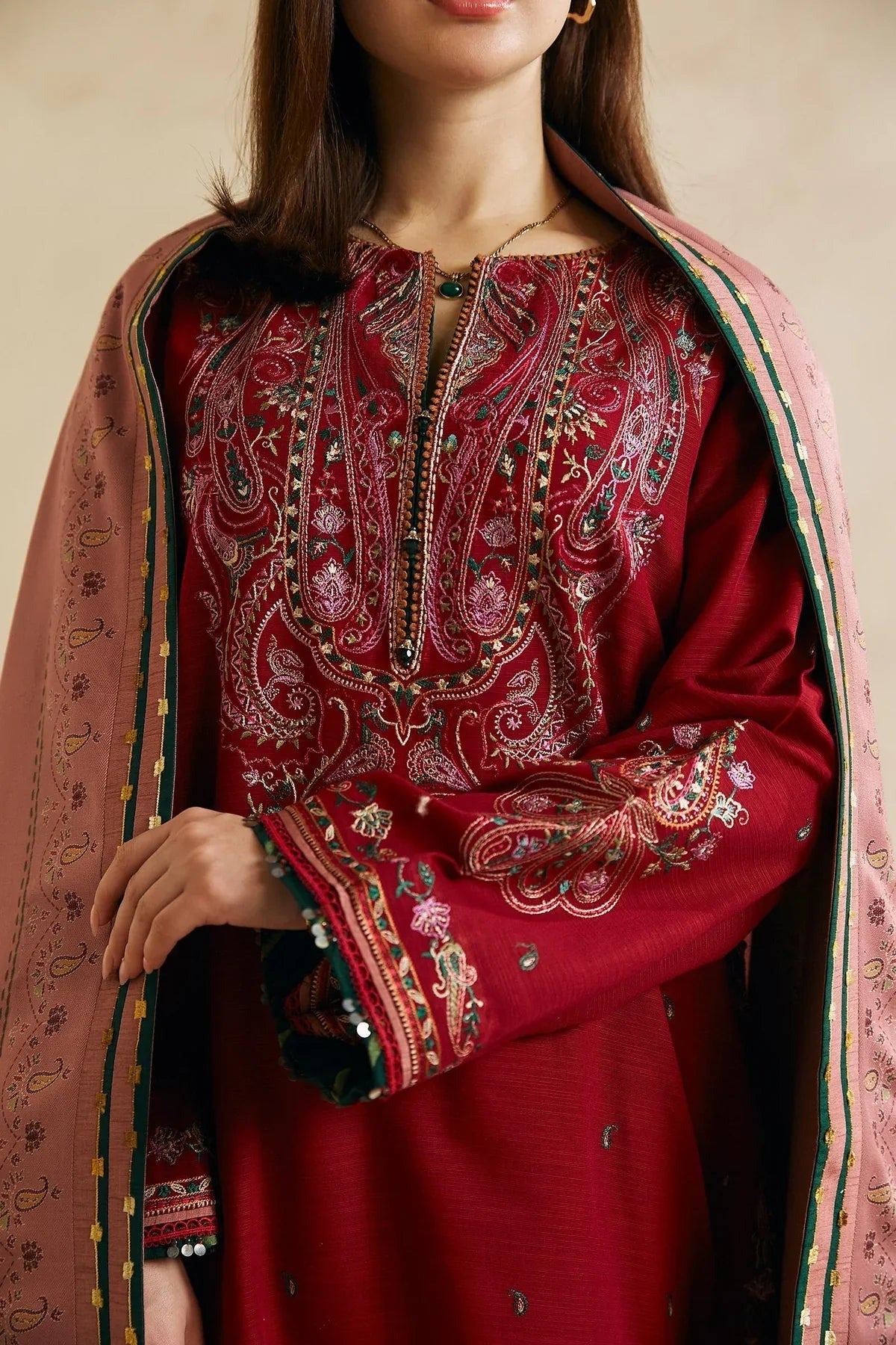 HL602-Winter 3-Pc Embroidered Dhanak Suit with Heavy Embroidered Dhanak Shawll